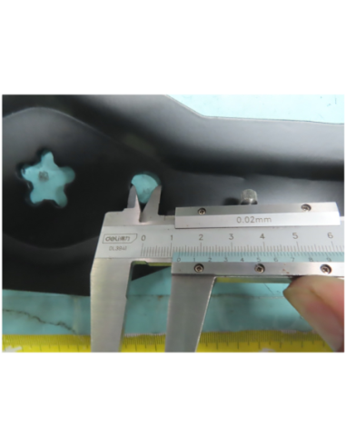 Lame 54cm - supérieure gauche - éjection arrière - HUSQVARNA - LECTROLUX - BERNARD LOISIRS - 168720 - 175450 - 180583